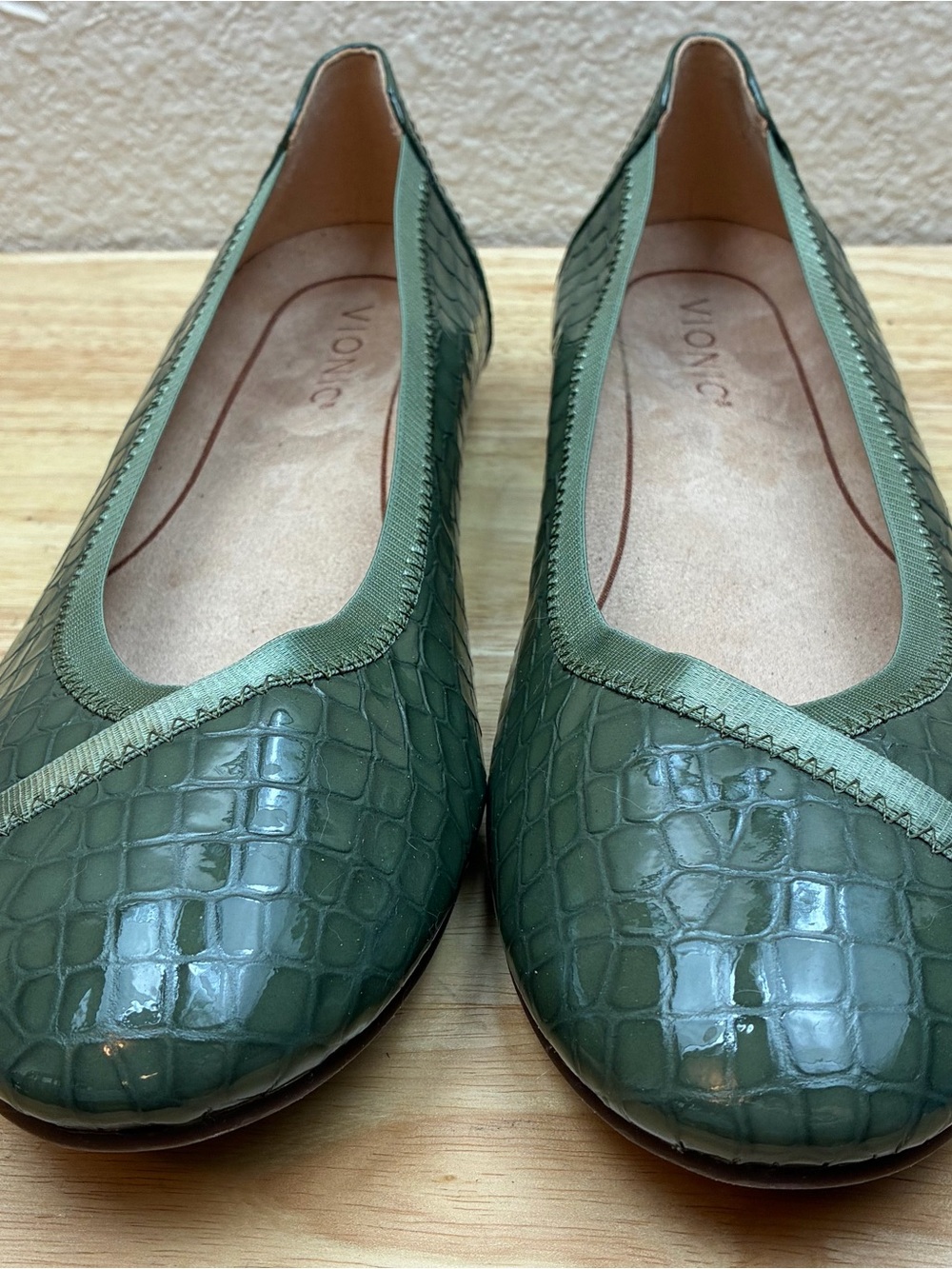 Vionic Olive Green Croc-Embossed Ballet Flats - Picture 3 of 7